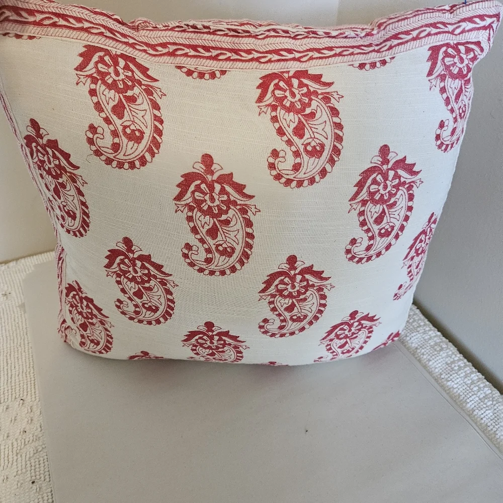 Red and White Paisley 100% Cotton Pillow.